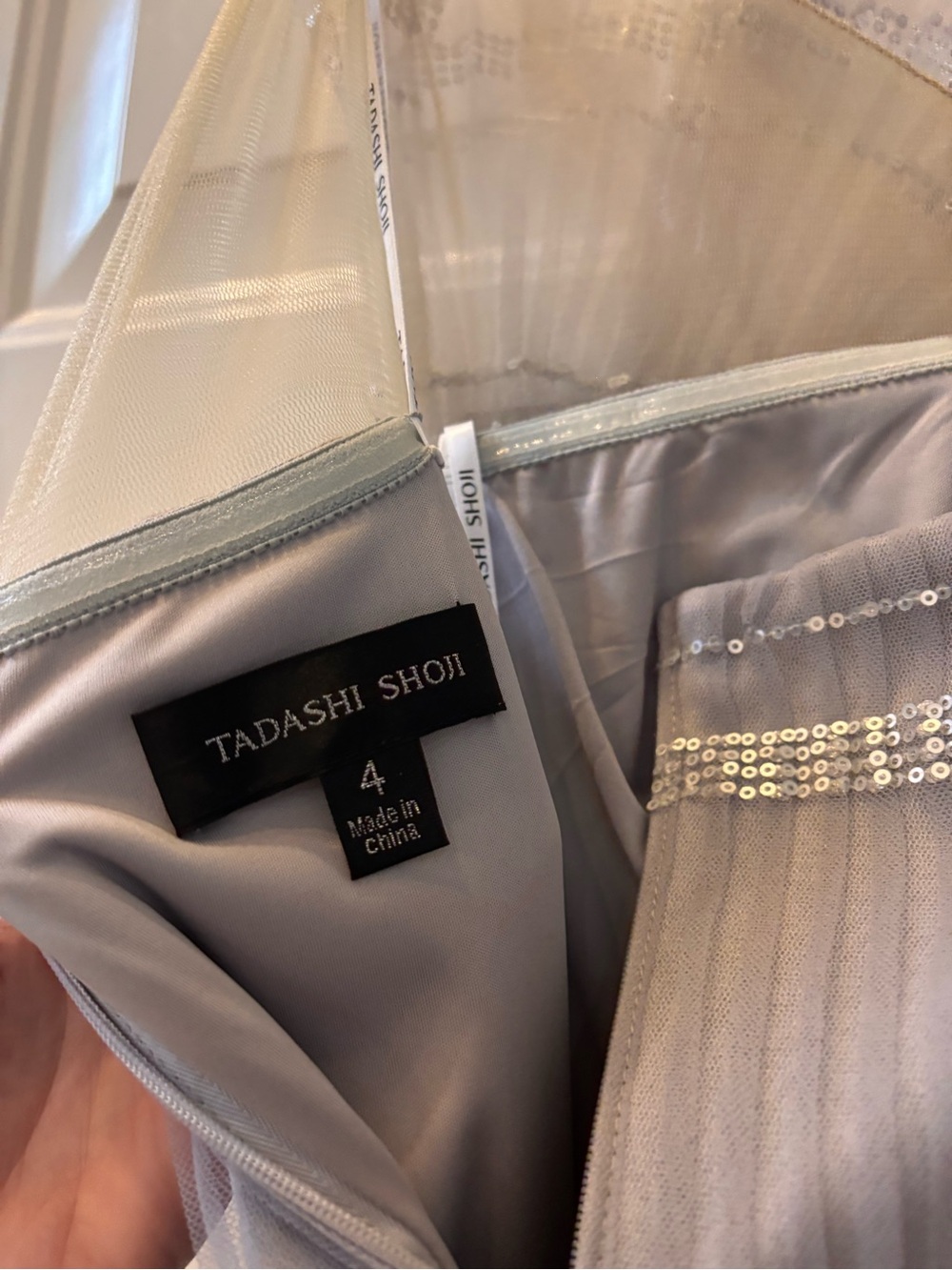 Designer Gown - Picture 7 of 8